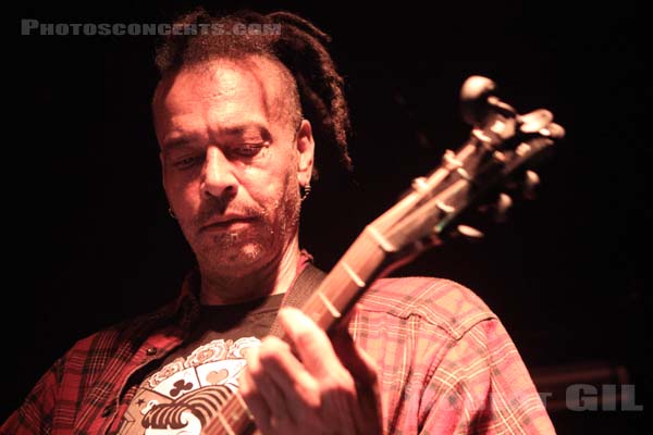 CHUCK MOSLEY - 2016-10-15 - PARIS - La Mecanique Ondulatoire - 